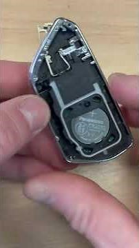 Skoda Enyaq/VW ID4/VW ID5 key battery replacement #skoda #enyaq #enyaqiv #id4 #id5 #vw #vwid