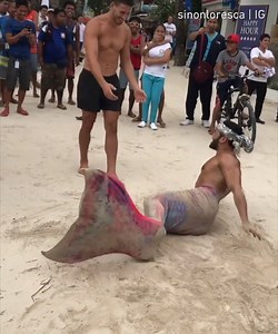 2.1M views · 22K reactions | Live-action Little Mermaid looks rad. By Sinon Loresca | 9GAG | Facebook