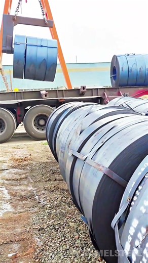 CAMELSTEEL Global Delivery: Precision Loading for Your Sandwich Panel Orders 🚢📦