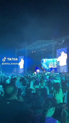 Yaakov Shwekey: A Toast To Life Concert Performance