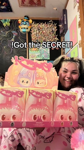 Cheers Labubu Glass unboxing!!! Cannot believe I got the secret :)) #labubu #themonsters #cheerslabubu #popmart #secret
