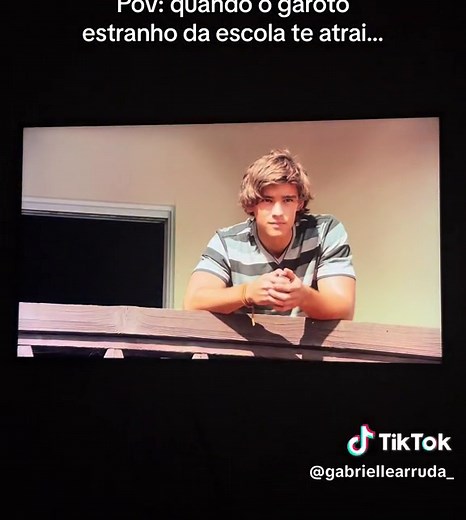 A Lagoa Azul: O Despertar - Romance e Aventura na Escola