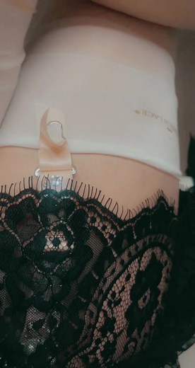 🪞 Featured in Video 🪞 𝐒𝐇𝐎𝐏 𝐓𝐇𝐄 𝐋𝐈𝐍𝐊 Classic Reinforced Heel & Toe (RHT) stockings 15 denier 100% nylon stockings have more nostalgic detail , True craftsmanship manufactured heel and toe reinforcements and a plain after welt. #nostalgia #goldenage #garterbelts #petticoats #nylonstockings #stockings #fullyfashionedstockings #rhtstockings #fullyfashionednylons #denier #oldhollywood #hoisery #vintagelingerie