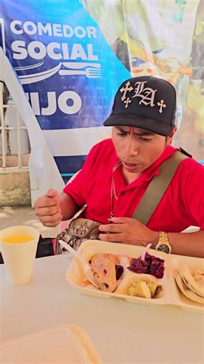 En el día del padre me invitaron a un almuerzo 🤣