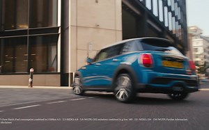 五门迷你,一路陪NI。｜全新一季MINI 5门宣传片