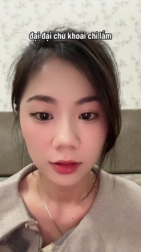 Mastering Eyeliner Application Techniques at Home