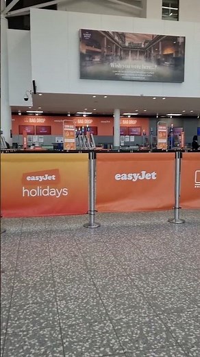 EasyJet Bag drop Bristol Airport