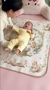 Baby Waterproof Changing Pad Soft Absorbent and Leak Proof #momlife #babygear #babyessentials