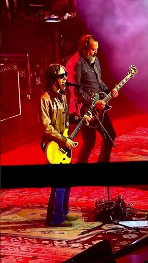 BlackBerry Smoke “Scare The Devil” live at The Ryman Nashville.