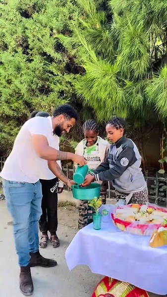 #creatorsearchinsights #ethiopian_tik_tok #ethiopianfood #terarafirfir @Hopes.TikTok.tip