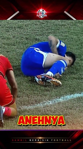 Referee Controversy: Eliano Makes a Clean Tackle, Becomes the Victim. #refereecontroversy #eliano...