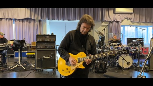 Rehearsals are finished. The new band lineup is amazing and the new set sounds great! My new tour 'Best Of Genesis & Solo Gems' kicks off in Florida in just over a week. Hope to see lots of you there. Warmest Wishes, Steve | Steve Hackett
