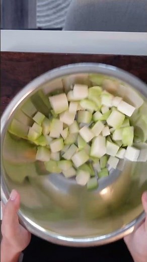 2 ways to cook kohlrabi (bulb and leaves)