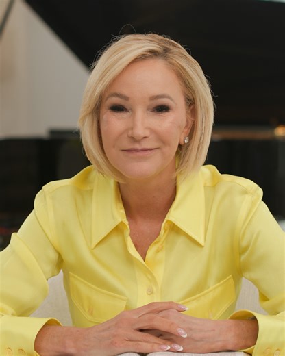 When you're facing a situation with your children where you feel powerless, remember that you have a fighting spirit. As a woman of God, I understand the deep, tenacious love a mother has for her children. 🔑 Your determination and faith can make a difference. Don't let anyone underestimate the power of a mother's love and her ability to seek help and intervention for her children. Your fighting faith can breakthrough seemingly impossible situations, especially when it comes to the well-being of