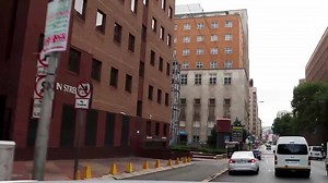 Gold Digger Thief took my stuff in #mzansi Johannesburg CBD | Sosi TV