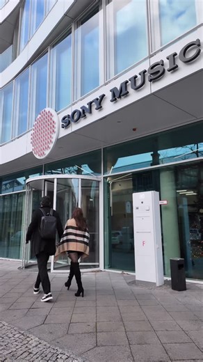 Marie Reim on Instagram: "#berlin"