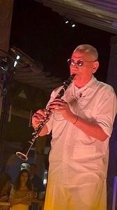 Summer ‘24, Santorini island ☺️🙌🏼🙏🏼#thanassisvassilopoulos #armenia #music #worldmusic #worldofmusic #ethnic #clarinet #deephouse #thewanderer #summeriscoming #greece #santorini #greekislands #thankful | Thanassis Vassilopoulos Θανάσης Βασιλόπουλος