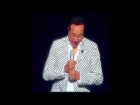 Smokey Robinson Live!