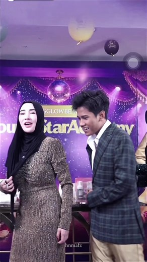 Valen dan Mila dalam Momen Romantis di MS Glow