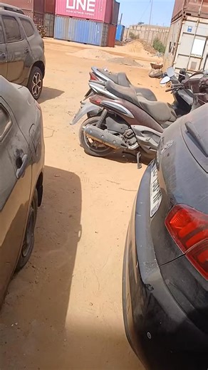 Images des Motos de la vente aux enchères de la Douane du 23 au 30 déc 2025 à Holding Gueye Dougar Diamniadio | Enchères SN
