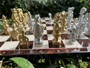 Futurama Chess Set: Handmade Wooden Board With 3D Cartoon Pieces - Etsy