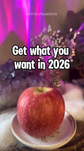 Get what you want in 2026! ✨🥰 I love creating these kinds of manifestation spells as they are easy to create, and can be given back to the earth once finished with (making sure everything is biodegradable) I believe that burying your intentions in the earth can help encourage your manifestations to grow and blossom. To encourage this process when I bury the apple I will add a bulb/ seeds into the ground too so when the plant grows so does my manifestation. If you don’t have a garden you can use