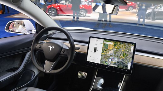 Tesla's Unlimited Standard Connectivity Plan Now Only Lasts 8 Years