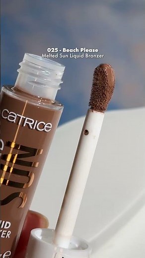 The liquid bronzer you've been waiting for! ☀️✨