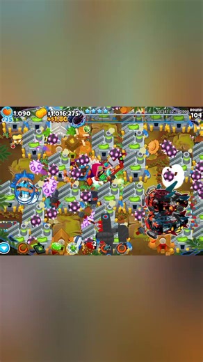 Phayze as fast as Vortex in #thechompend #btd6 #bloonstd6 #games