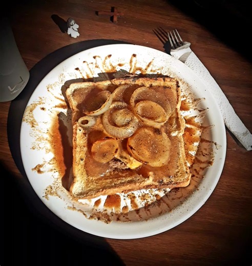 I opted out of breakfast, an' went straight to brunch.. Not sure what they serve ar Tiffany's.. but I have a sneaky suspicion, deer burger steak with cheese, onions an' gravy ...(on garlic toast)..__ain't on the menu..👍✔🦌 | Joe Bedford