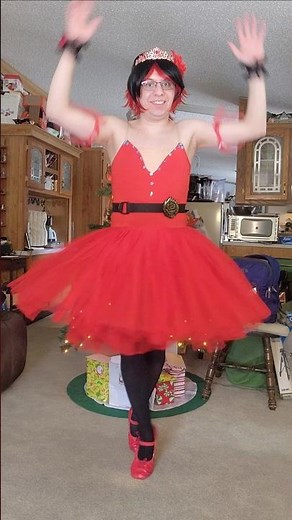 #rwby #rubyrosecosplay #ballet #ballerina #dance #cosplay #rwbycosplay #rubyrose #cosplayer #shorts