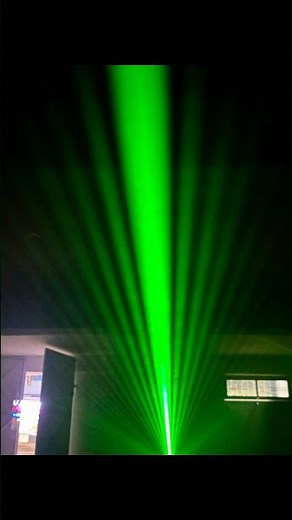 Single slit diffraction pattern like never seen #diffraction#slits#class12physics#shortsfeed#shorts