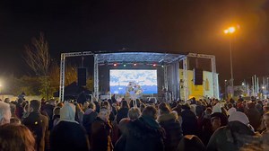 My latest live concert IF YOU WANT ME TO COME PLAY IN YOUR CITY. TAP MY LINK BELOW,SIGN UP & PUT IN YOUR CITY. XX https://alliesherlock.os.fan/ MORE OF MY VIDEOS ❤️ https://youtube.com/AllieSherlockMusic GET My CD & ALL MY SOCIALS⬇️ https://linktr.ee/alliesherlock DONATE 💜 https://paypal.com/paypalme/Alliesherlock | Allie Sherlock