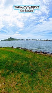 📍 Tairua is a beachside town located on the east coast of the Coromandel Peninsula in the North Island of New Zealand in the Thames-Coromandel District. It is located 150 kilometres (93 miles) east of Auckland and 125 kilometers (78 miles) north of Tauranga. It lies at the mouth of the Tairua River on its north bank and on the small Paku Peninsula #tairua #coromandel #newzealand #travels #motorhomeadventures #fblifestyle | The Gibsons of New Zealand