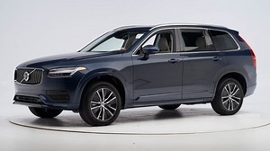 2020 Volvo XC90 4-door SUV