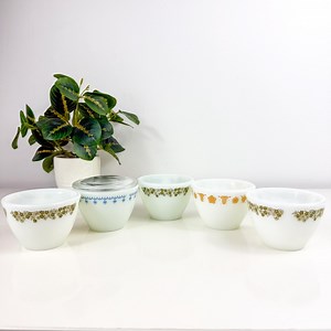 Vintage Pyrex Sugar Bowl: Spring Blossom, Snowflake Garland, Butterfly Gold - Etsy