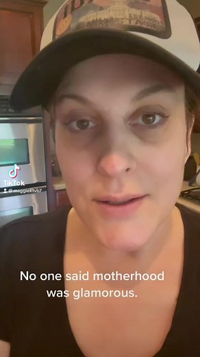 TOOTHTASTROPHE! I’m not above searching for a lost baby tooth in a slice of pizza. The tooth fairy better remember to come tonight! #adventuresinmotherhood | Maggie O'Mara