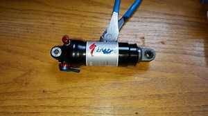 Fox shock collapsed, 2006 specialized FSR