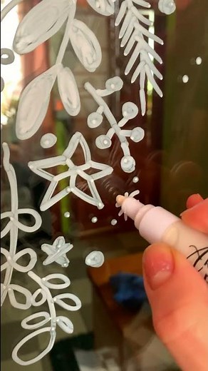 Cute Christmas Window Painting Ideas