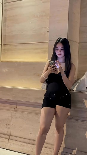 Gorgeous Lady ! Bangkok street walk after midnight November 2025 #travel #fblifestyle #trendingnow #viral #new #hot #bangkok #nightlife | Travel with me