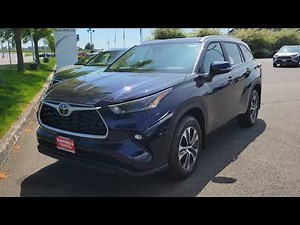 2023 Toyota Highlander XLE AWD in Blueprint