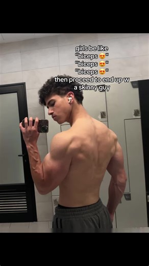 The Arnold Split: Building Impressive Biceps