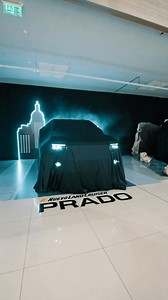 Llegó la nueva Land Cruiser Prado 2025: un ícono reinventado 🚗💥 Un todoterreno que rinde homenaje a su legado, ahora más potente y con la tecnología avanzada de Toyota Safety Sense🛡 Con un diseño robusto y su interior de lujo, potencia tu experiencia con sus 207 HP para que domines cualquier terreno😎 #LCPrado2025 #ToyotaParaguay @toyotoshisa | Toyota Paraguay