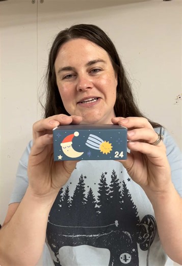 Merry Christmas eve friends! Day 24 🌙