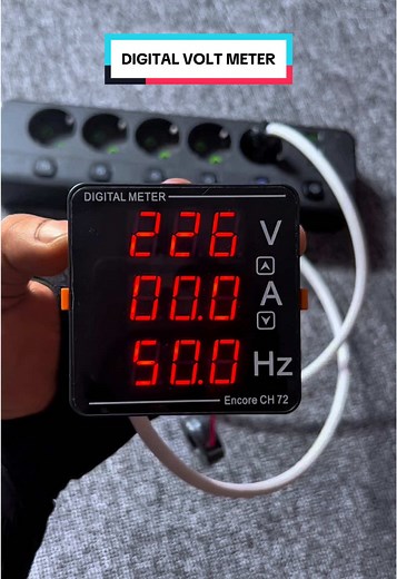 Digital Voltmeter Ampere Hz Meter 3in1 CH-72