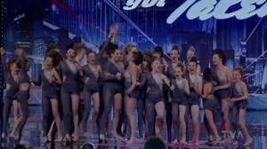[ DU TALENT À REVENDRE ] Voyez les prestations des meilleurs candidats retenus cette saison. L'enjeu: 1 000 000$. Pas pire! Ce soir, 19h à #TVA | TVA