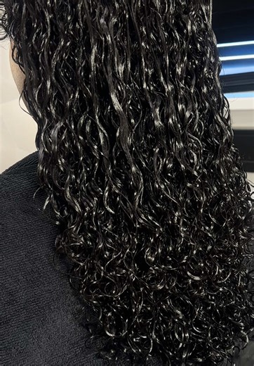 Microlink Curls Installation and Layered Cut Guide