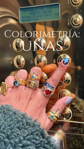 Paola Bustamante •Stylist on Instagram: "🎨Deja de pensar en “que color” y cambia el chip a “que tonalidad de _____ color”. Esa es la clave para ser una pro en colorimetría y siempre acertar con la tuya! ✨Si aun no te queda 100% claro contrata tu Asesoría de Imagen Completa conmigo para darte tu paleta de color en uñas! #colorimetria #colorescalidos #coloresfrios"