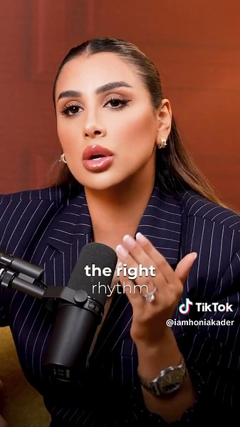 Success isn't loud. It's quiet repetition, boring consistency, and doing the same thing long after the excitement fades. Most people quit there. That's exactly why it works. #honiakader #pourtoii #fyp #viral