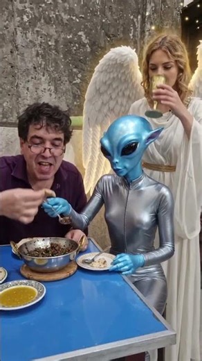 love with alien angels #lifeisbutadream #viralman